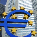 La Bce frena sui prestiti alle banche greche